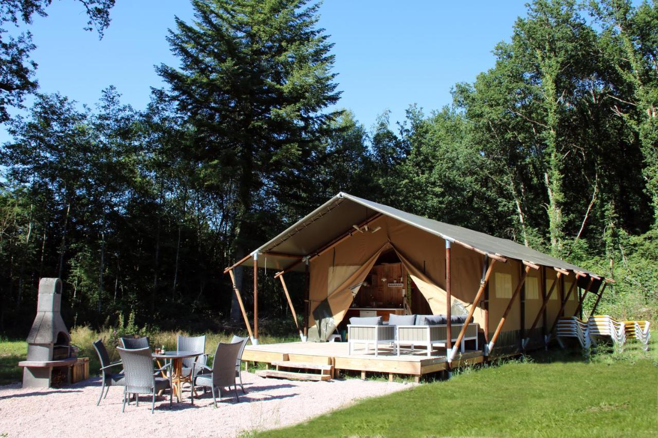 Готель Domaine Chez Jem Le Breuil  Екстер'єр фото